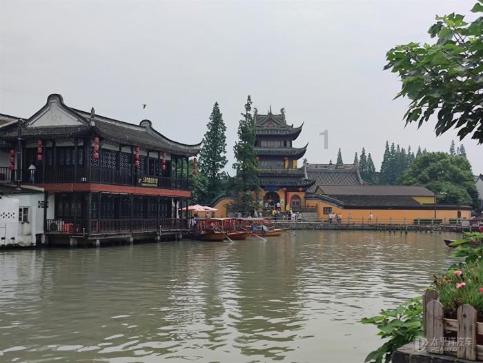 成长路上的爱心呵护